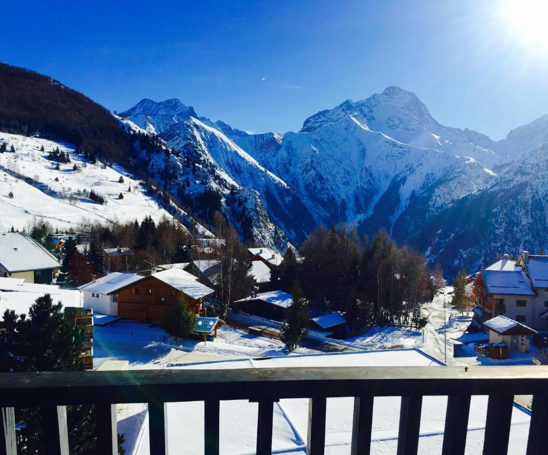 Le Diable: Ski-in/ski-out With Panoramic Views Apartment
